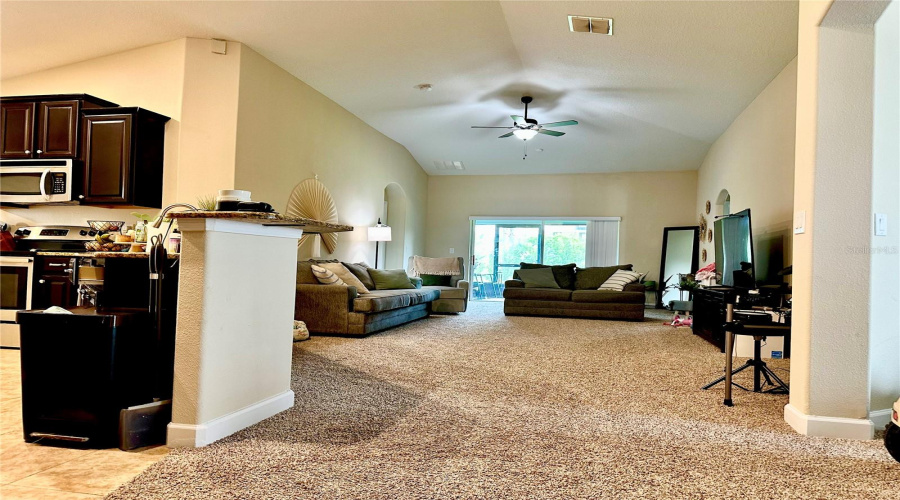 Davenport, Florida 33837, 4 Bedrooms Bedrooms, ,3 Bathroomsbathrooms,Residential,For Sale,Lake Side,Mfro6307860