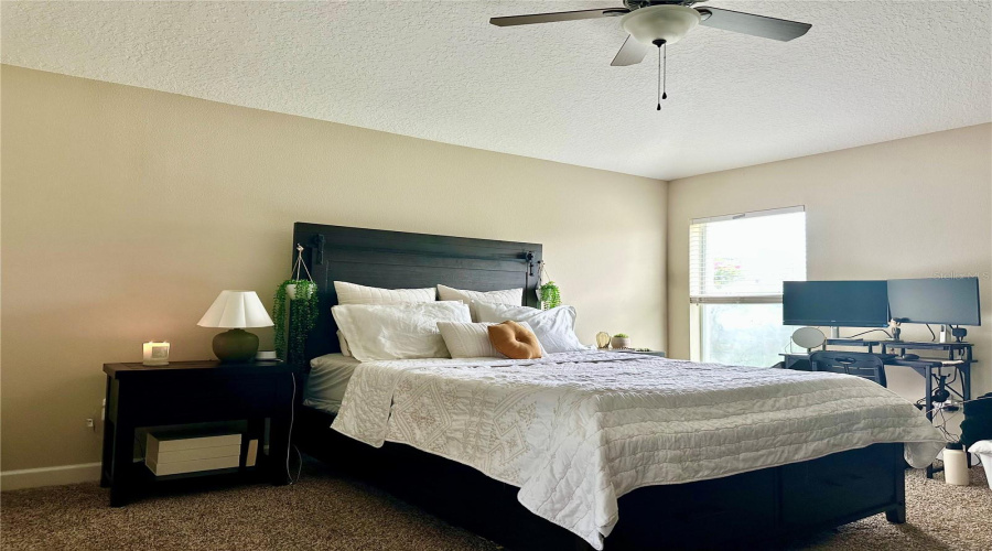 Davenport, Florida 33837, 4 Bedrooms Bedrooms, ,3 Bathroomsbathrooms,Residential,For Sale,Lake Side,Mfro6307860