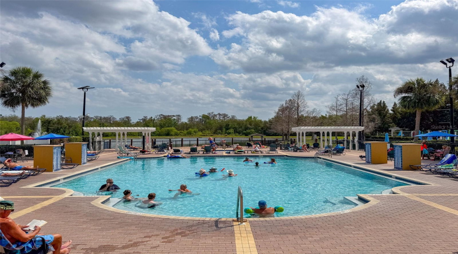 Kissimmee, Florida 34746, 3 Bedrooms Bedrooms, ,2 Bathroomsbathrooms,Residential,For Sale,Lodi,Mfrs5127286