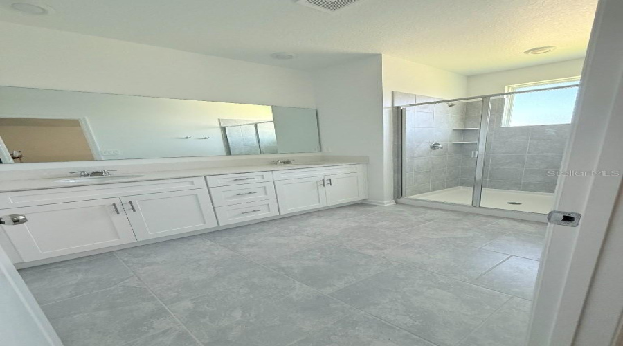 Kissimmee, Florida 34747, 3 Bedrooms Bedrooms, ,2 Bathroomsbathrooms,Residential,For Sale,Stone Creek,Mfrw7875877