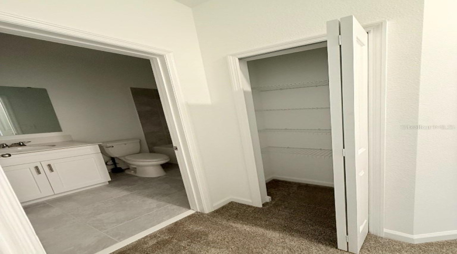 Kissimmee, Florida 34747, 3 Bedrooms Bedrooms, ,2 Bathroomsbathrooms,Residential,For Sale,Stone Creek,Mfrw7875877