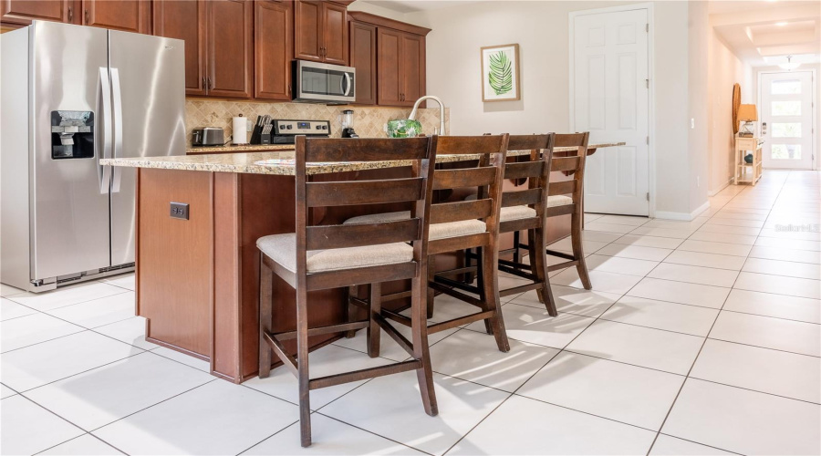 KISSIMMEE, Florida 34747, 6 Bedrooms Bedrooms, ,4 BathroomsBathrooms,Residential,For Sale,SANDY PARK,0,MFRO6312506