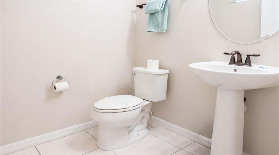 KISSIMMEE, Florida 34747, 6 Bedrooms Bedrooms, ,4 BathroomsBathrooms,Residential,For Sale,SANDY PARK,0,MFRO6312506