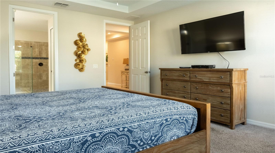 KISSIMMEE, Florida 34747, 6 Bedrooms Bedrooms, ,4 BathroomsBathrooms,Residential,For Sale,SANDY PARK,0,MFRO6312506