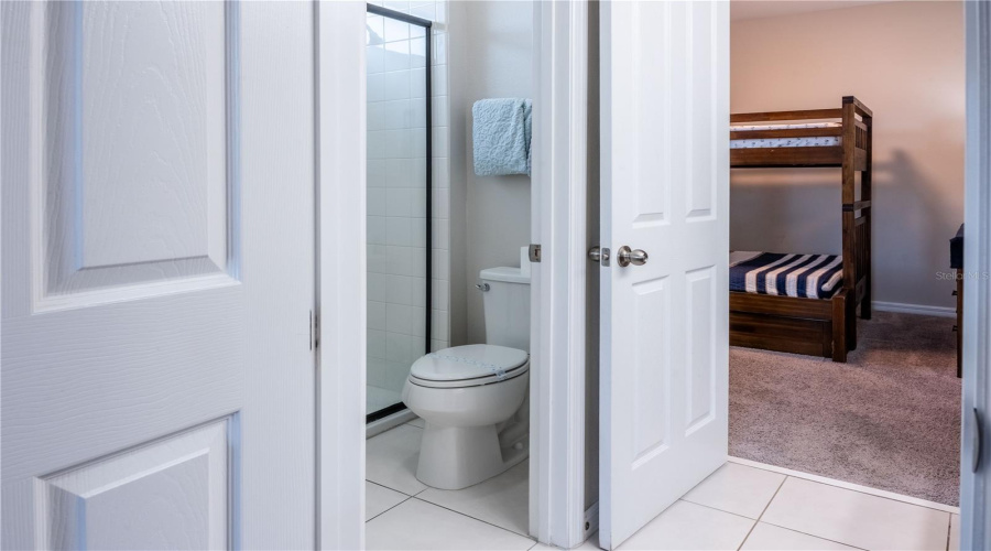 KISSIMMEE, Florida 34747, 6 Bedrooms Bedrooms, ,4 BathroomsBathrooms,Residential,For Sale,SANDY PARK,0,MFRO6312506