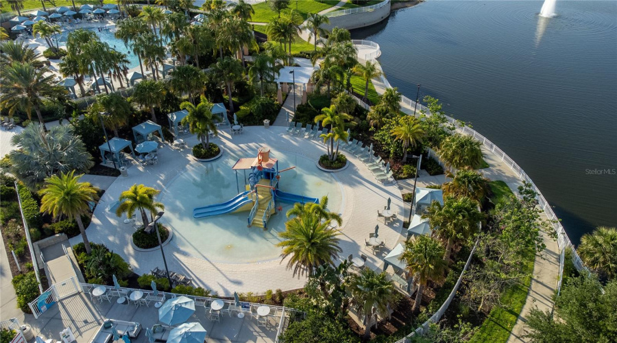 KISSIMMEE, Florida 34747, 6 Bedrooms Bedrooms, ,4 BathroomsBathrooms,Residential,For Sale,SANDY PARK,0,MFRO6312506