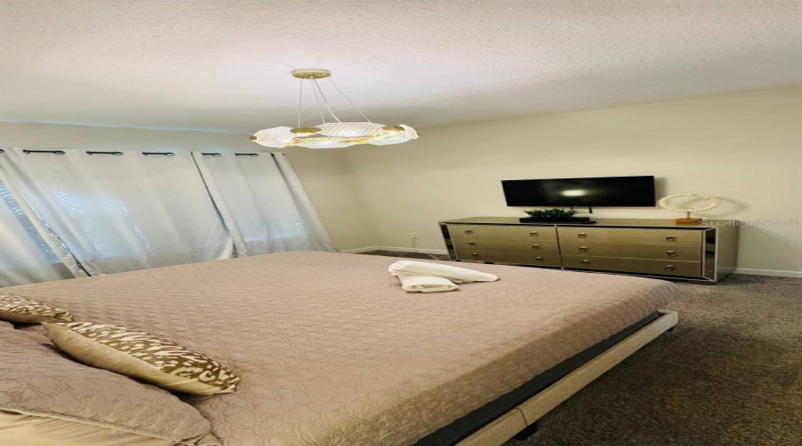 Davenport, Florida 33896, 6 Bedrooms Bedrooms, ,5 Bathroomsbathrooms,Residential,For Sale,Drop Shot,Mfro6312521