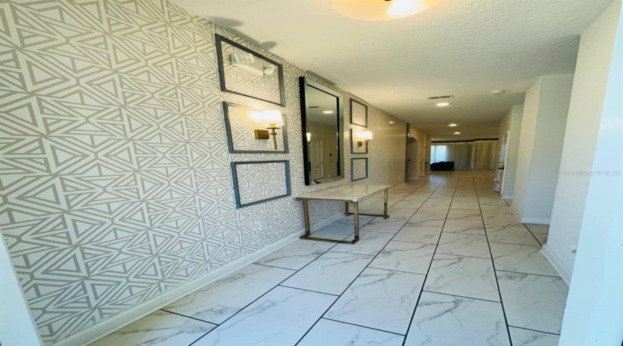 Davenport, Florida 33896, 6 Bedrooms Bedrooms, ,5 Bathroomsbathrooms,Residential,For Sale,Drop Shot,Mfro6312521