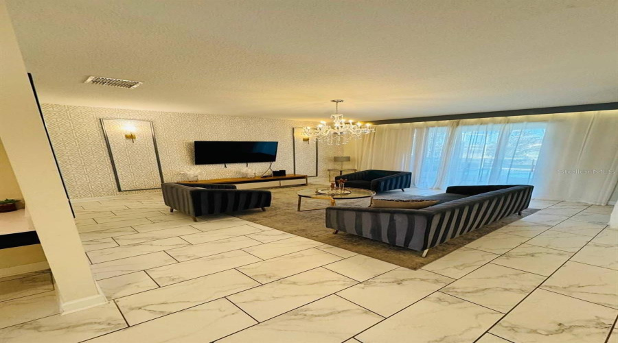 Davenport, Florida 33896, 6 Bedrooms Bedrooms, ,5 Bathroomsbathrooms,Residential,For Sale,Drop Shot,Mfro6312521