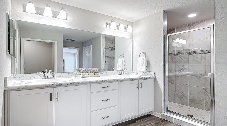 Davenport, Florida 33837, 3 Bedrooms Bedrooms, ,2 Bathroomsbathrooms,Residential,For Sale,Noble,Mfro6304851