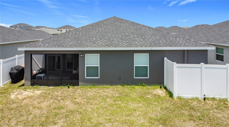 Davenport, Florida 33837, 3 Bedrooms Bedrooms, ,2 Bathroomsbathrooms,Residential,For Sale,Noble,Mfro6304851