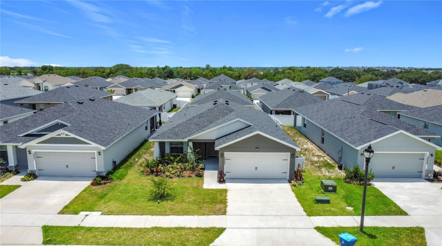 Davenport, Florida 33837, 3 Bedrooms Bedrooms, ,2 Bathroomsbathrooms,Residential,For Sale,Noble,Mfro6304851