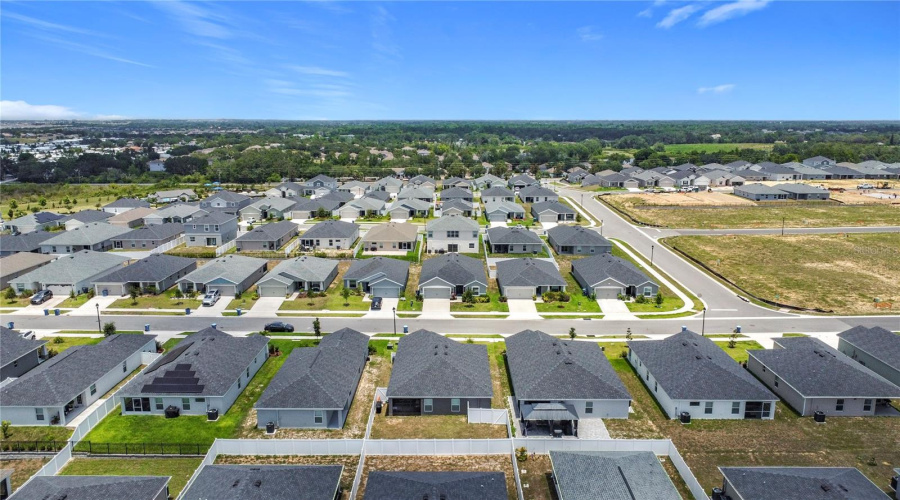 Davenport, Florida 33837, 3 Bedrooms Bedrooms, ,2 Bathroomsbathrooms,Residential,For Sale,Noble,Mfro6304851