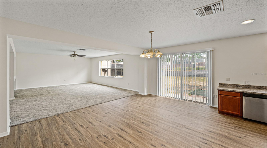 DAVENPORT, Florida 33896, 4 Bedrooms Bedrooms, ,2 BathroomsBathrooms,Residential,For Sale,ALFANI,0,MFRL4953223