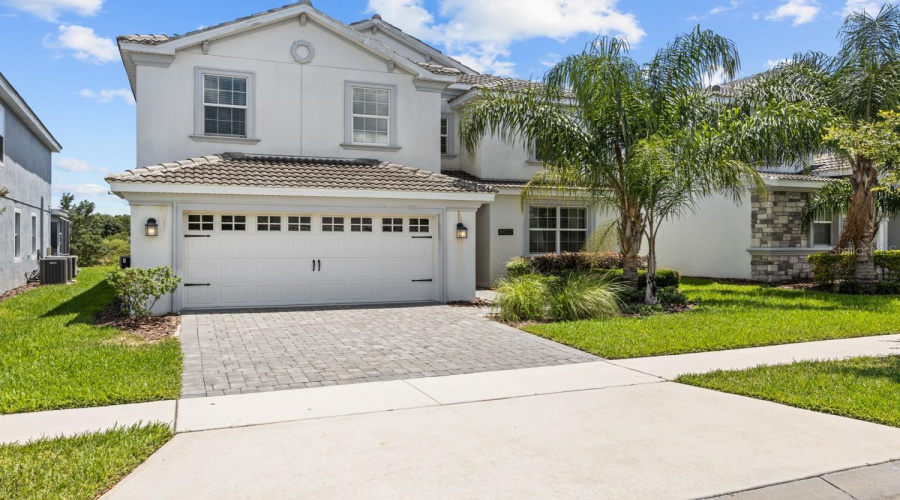 Davenport, Florida 33896, 6 Bedrooms Bedrooms, ,6 Bathroomsbathrooms,Residential,For Sale,Interlocking,Mfro6311748