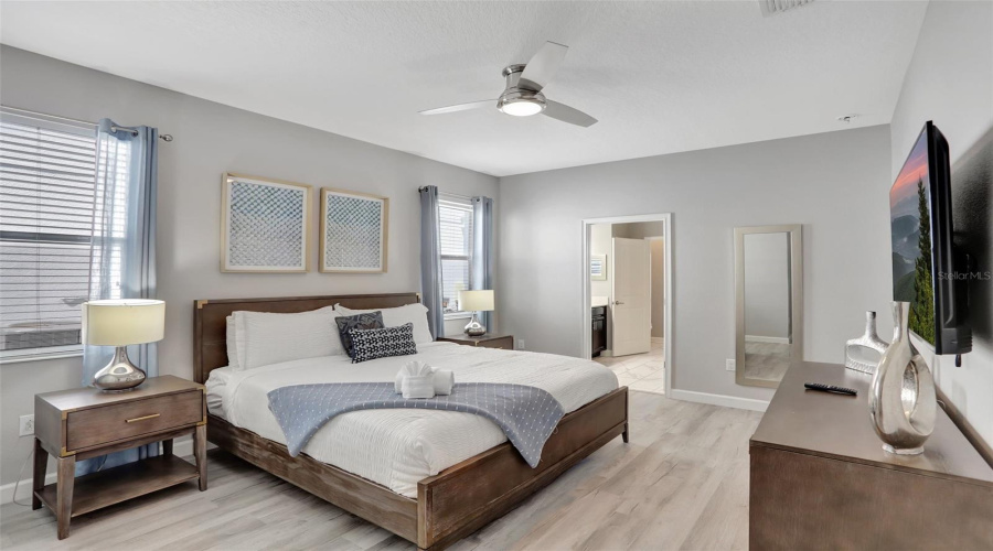 Master Bedroom-1St Floor-King Bed