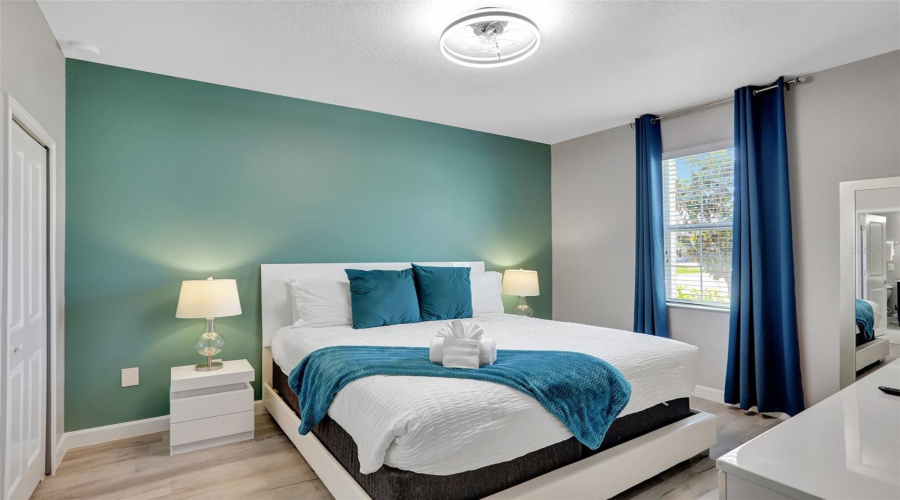 2Nd Adult Bedroom-1St Floor-King Bed