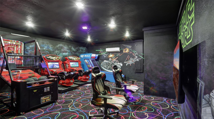 Shoot To Win Basketball-2 Fast & Furious Super Bikes-Ice Ball Skee Ball