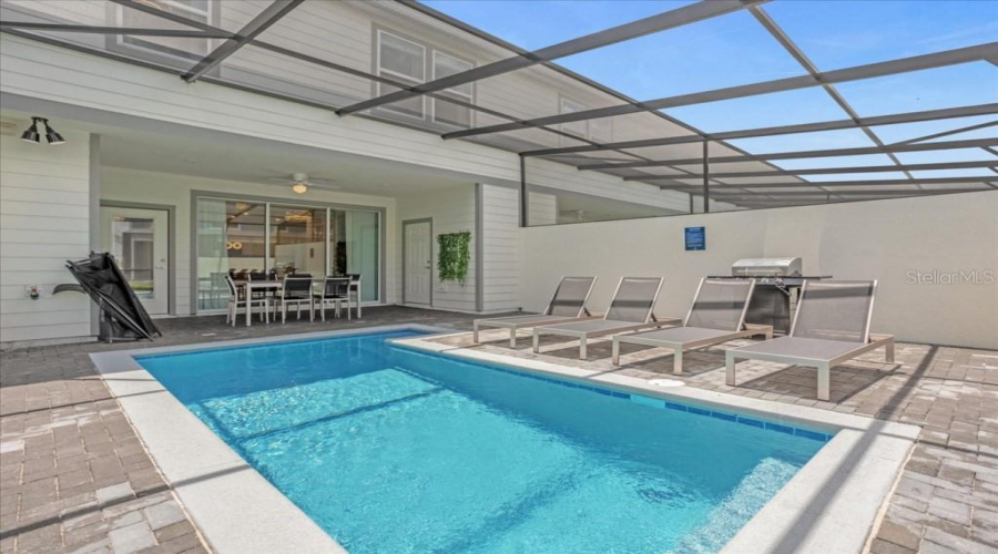Davenport, Florida 33897, 5 Bedrooms Bedrooms, ,4 Bathroomsbathrooms,Residential,For Sale,Lana,Mfro6311817