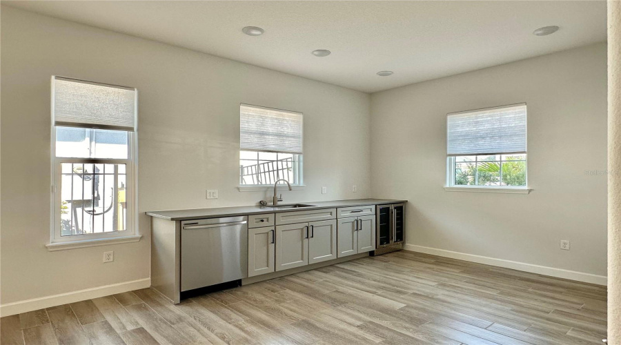 Davenport, Florida 33837, 4 Bedrooms Bedrooms, ,3 Bathroomsbathrooms,Residential,For Sale,Hampton,Mfro6312588