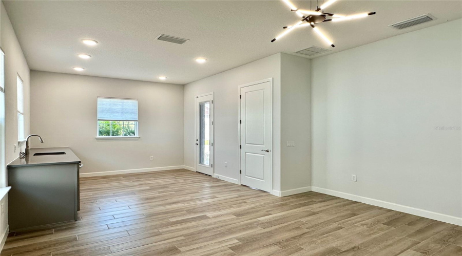 Davenport, Florida 33837, 4 Bedrooms Bedrooms, ,3 Bathroomsbathrooms,Residential,For Sale,Hampton,Mfro6312588