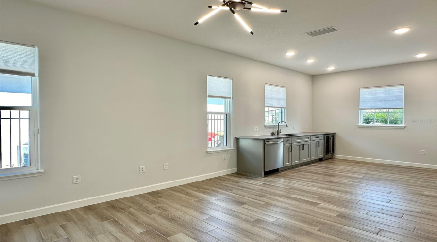 Davenport, Florida 33837, 4 Bedrooms Bedrooms, ,3 Bathroomsbathrooms,Residential,For Sale,Hampton,Mfro6312588