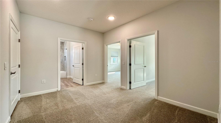 Davenport, Florida 33837, 4 Bedrooms Bedrooms, ,3 Bathroomsbathrooms,Residential,For Sale,Hampton,Mfro6312588