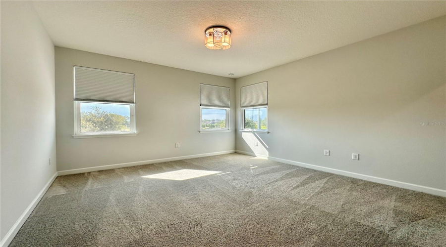 Davenport, Florida 33837, 4 Bedrooms Bedrooms, ,3 Bathroomsbathrooms,Residential,For Sale,Hampton,Mfro6312588