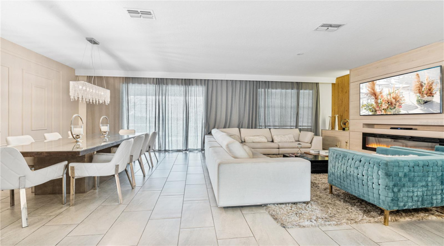Davenport, Florida 33896, 8 Bedrooms Bedrooms, ,5 Bathroomsbathrooms,Residential,For Sale,Cruden Bay,Mfro6310515