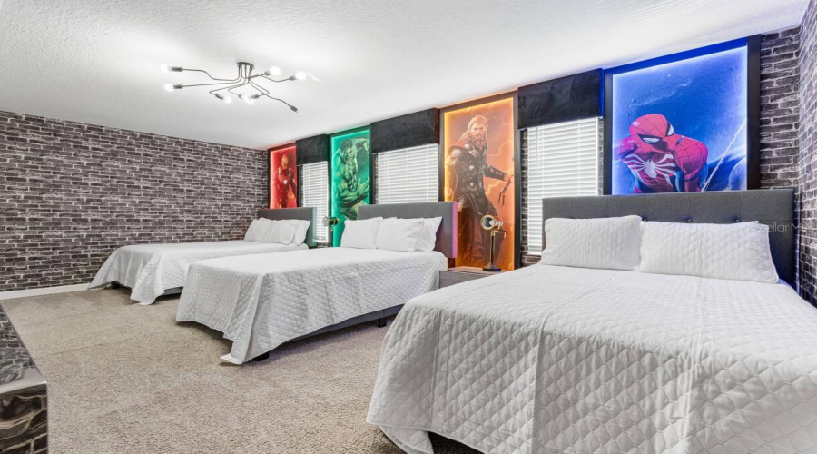 Davenport, Florida 33896, 8 Bedrooms Bedrooms, ,5 Bathroomsbathrooms,Residential,For Sale,Cruden Bay,Mfro6310515