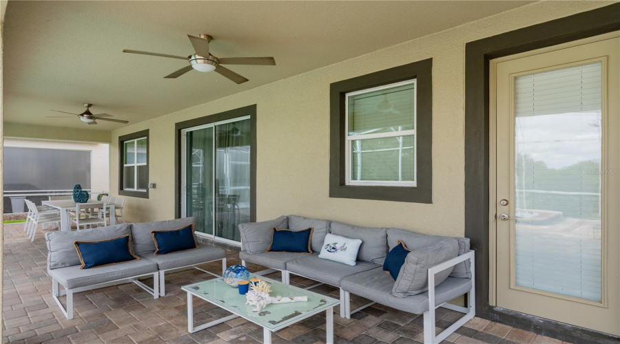 Davenport, Florida 33896, 8 Bedrooms Bedrooms, ,5 Bathroomsbathrooms,Residential,For Sale,Cruden Bay,Mfro6310515