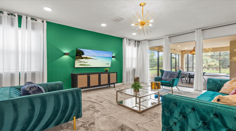 Kissimmee, Florida 34747, 7 Bedrooms Bedrooms, ,6 Bathroomsbathrooms,Residential,For Sale,Tropical Palms,Mfro6312443