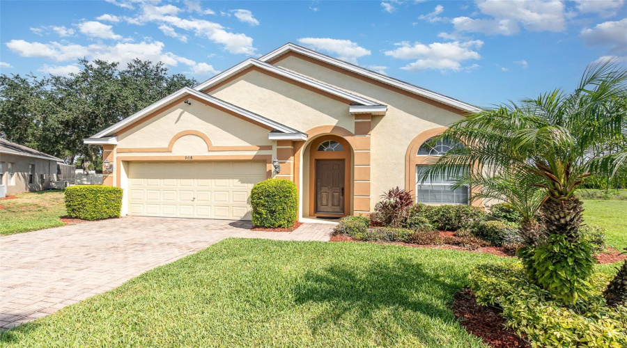 Davenport, Florida 33837, 4 Bedrooms Bedrooms, ,3 Bathroomsbathrooms,Residential,For Sale,Andalusia,Mfrtb8390055