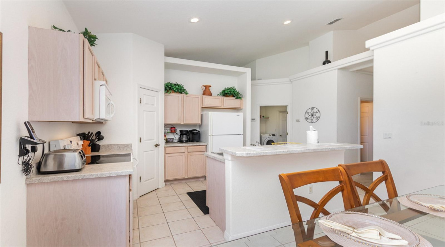 Davenport, Florida 33837, 4 Bedrooms Bedrooms, ,3 Bathroomsbathrooms,Residential,For Sale,Andalusia,Mfrtb8390055