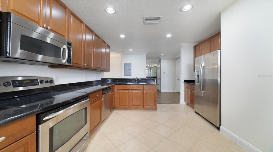 Reunion, Florida 34747, 3 Bedrooms Bedrooms, ,2 Bathroomsbathrooms,Residential,For Sale,Excitement,Mfrs5127716