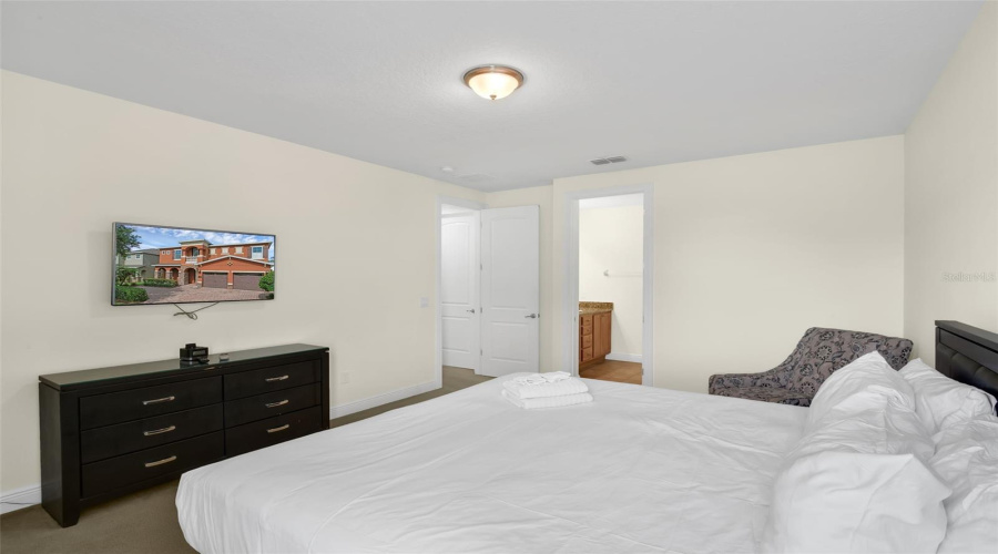 Kissimmee, Florida 34747, 6 Bedrooms Bedrooms, ,5 Bathroomsbathrooms,Residential,For Sale,Lasso,Mfrs5127732