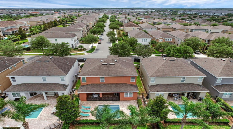 Kissimmee, Florida 34747, 6 Bedrooms Bedrooms, ,5 Bathroomsbathrooms,Residential,For Sale,Lasso,Mfrs5127732