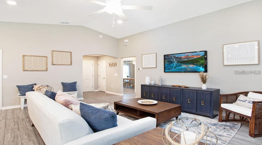 Davenport, Florida 33837, 3 Bedrooms Bedrooms, ,2 Bathroomsbathrooms,Residential,For Sale,Fleur,Mfrl4953267