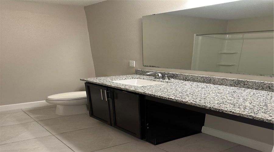 DAVENPORT, Florida 33896, 4 Bedrooms Bedrooms, ,2 BathroomsBathrooms,Residential,For Sale,VENICE,MFRTB8390457