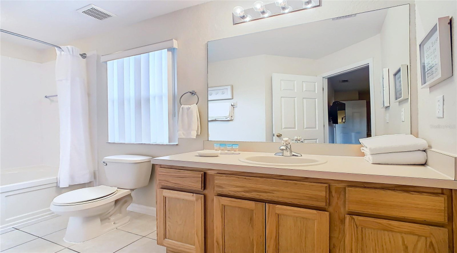 Kissimmee, Florida 34746, 3 Bedrooms Bedrooms, ,3 Bathroomsbathrooms,Residential,For Sale,Bushman,Mfrt3527166