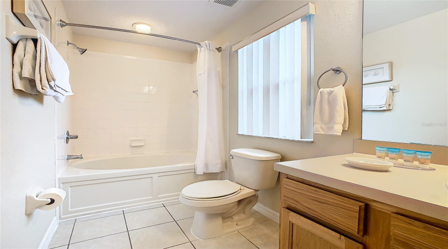 Kissimmee, Florida 34746, 3 Bedrooms Bedrooms, ,3 Bathroomsbathrooms,Residential,For Sale,Bushman,Mfrt3527166