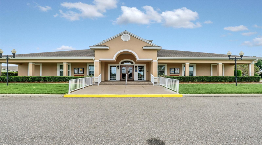 DAVENPORT, Florida 33837, 3 Bedrooms Bedrooms, ,2 BathroomsBathrooms,Residential,For Sale,YELLOW FINCH,0,MFRO6306683