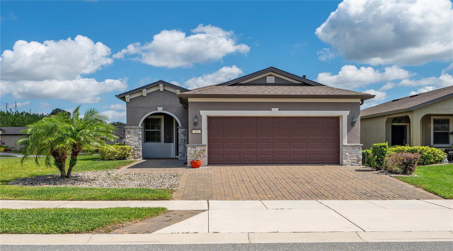 2 Car Garage, Stone Pavers