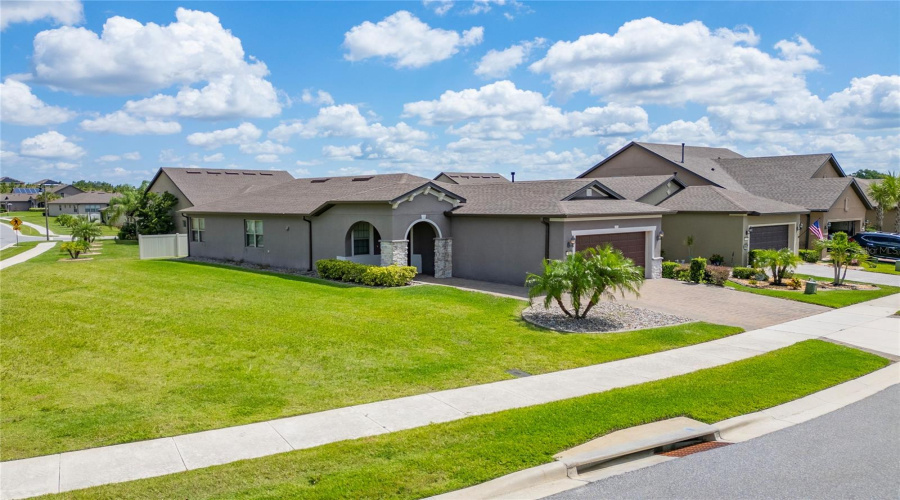 Davenport, Florida 33837, 2 Bedrooms Bedrooms, ,2 Bathroomsbathrooms,Residential,For Sale,Vigo,Mfrg5096835