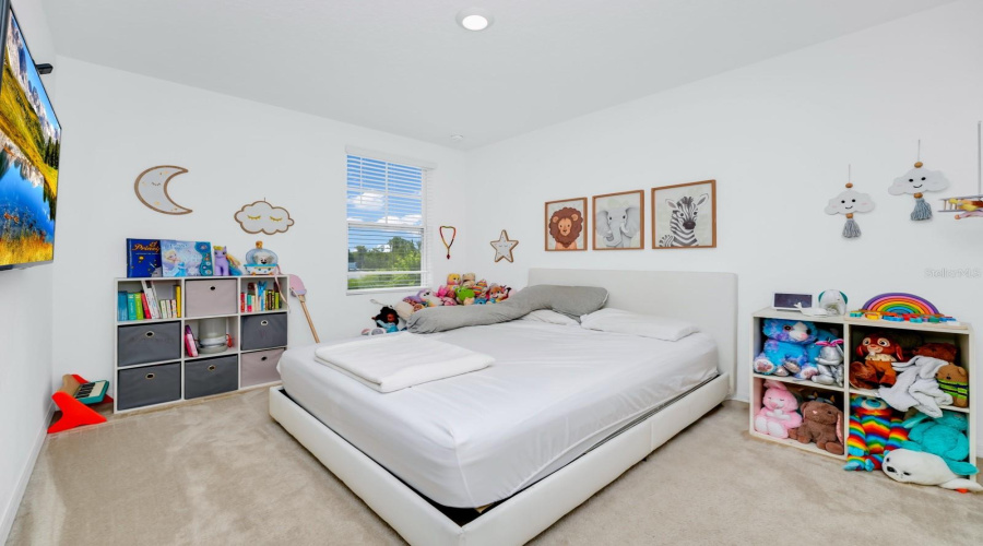 DAVENPORT, Florida 33896, 3 Bedrooms Bedrooms, ,2 BathroomsBathrooms,Residential,For Sale,BENOI,0,MFRO6311227