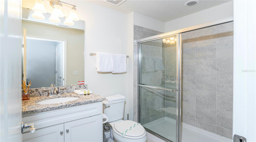 Kissimmee, Florida 34747, 5 Bedrooms Bedrooms, ,4 Bathroomsbathrooms,Residential,For Sale,Dubai,Mfro6312686