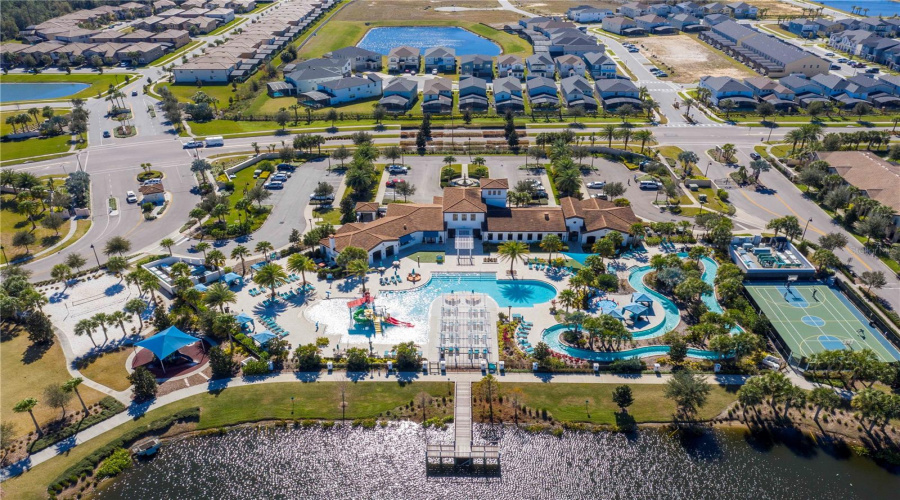 Kissimmee, Florida 34747, 5 Bedrooms Bedrooms, ,4 Bathroomsbathrooms,Residential,For Sale,Dubai,Mfro6312686