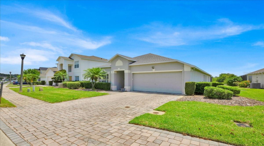 Davenport, Florida 33896, 4 Bedrooms Bedrooms, ,3 Bathroomsbathrooms,Residential,For Sale,Balmoral,Mfrg5097564