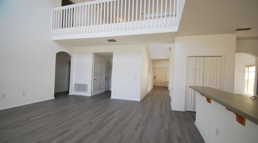 Davenport, Florida 33897, 5 Bedrooms Bedrooms, ,3 Bathroomsbathrooms,Residential,For Sale,Lancaster,Mfrs5127750