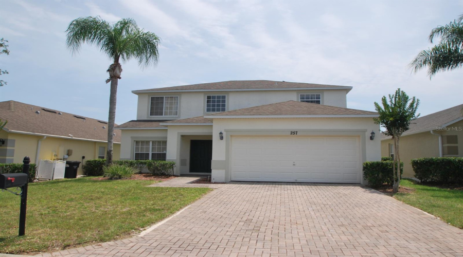 Davenport, Florida 33897, 5 Bedrooms Bedrooms, ,3 Bathroomsbathrooms,Residential,For Sale,Lancaster,Mfrs5127750